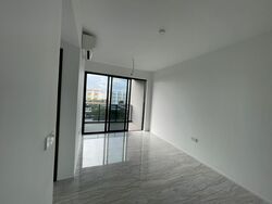 Sims Avenue (D14), Condominium #385339491